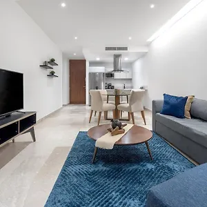 https://trendy-1-bedroom-apartment-in-cruz-con-mar-brand-new-building.allrivieramayahotels.com