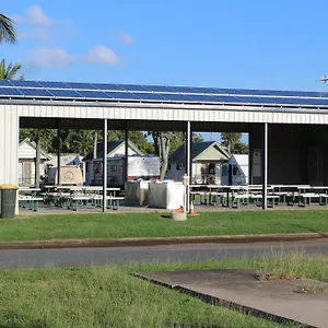 https://central-tourist-park.queenslandhotels.net