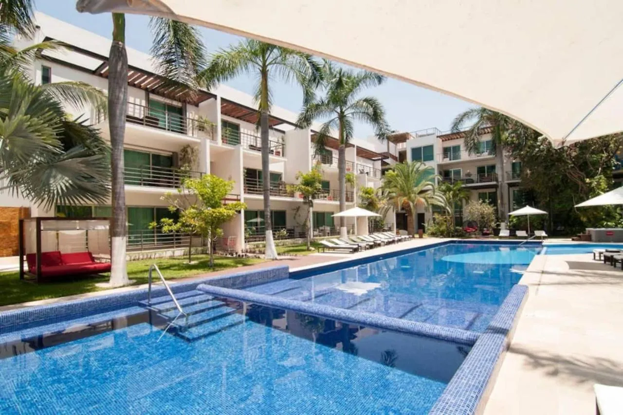 Luxurious & Central Condo In Playa Steps From The Beach Playa del Carmen Mexico